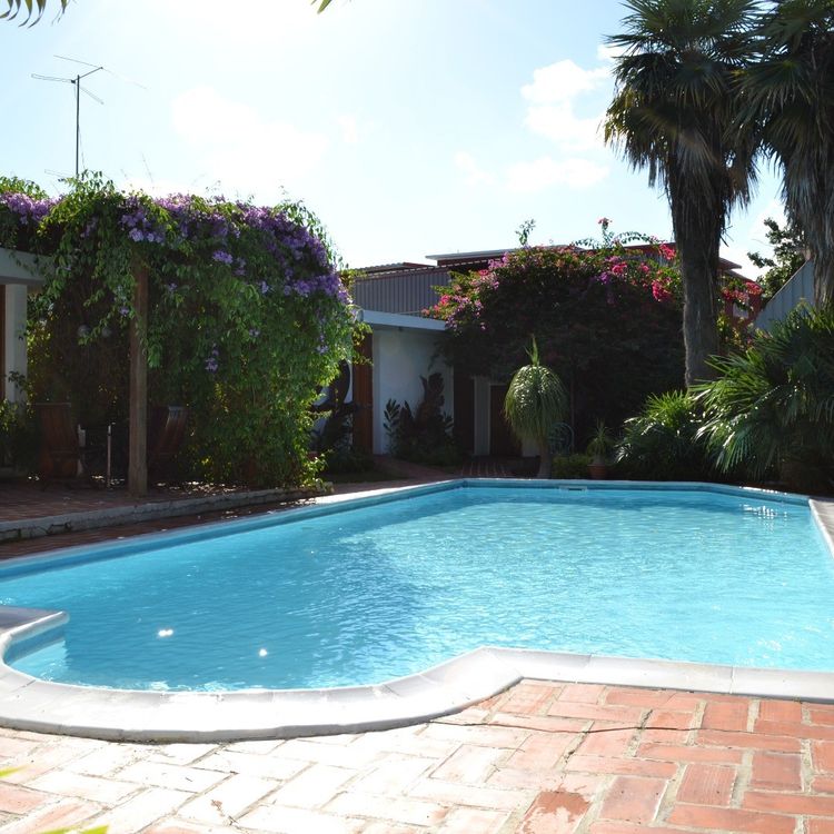 House swiming pool view