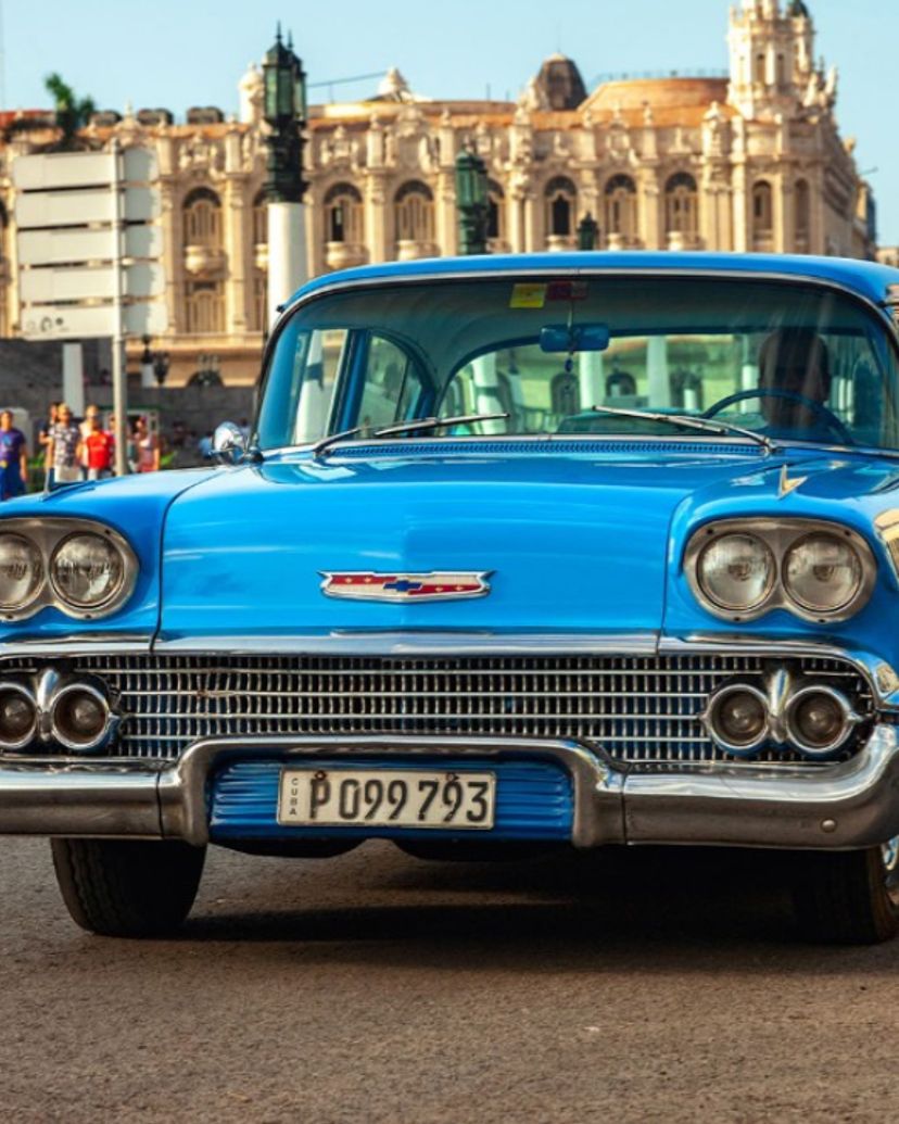 "OLD HAVANA IN AMERICAN CLASSIC CARS (HARD TOP)" Private Tour, Havana, Cuba.