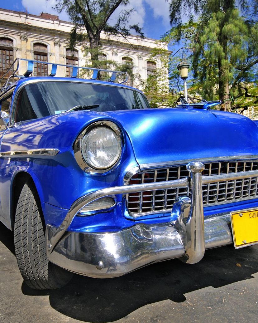 “Discovering Havana in Classic Cars” Tour