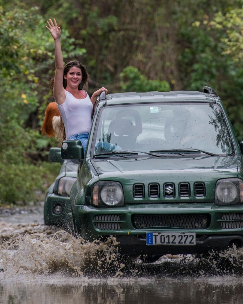 Jeep Safari Topes de Collantes, Cuba