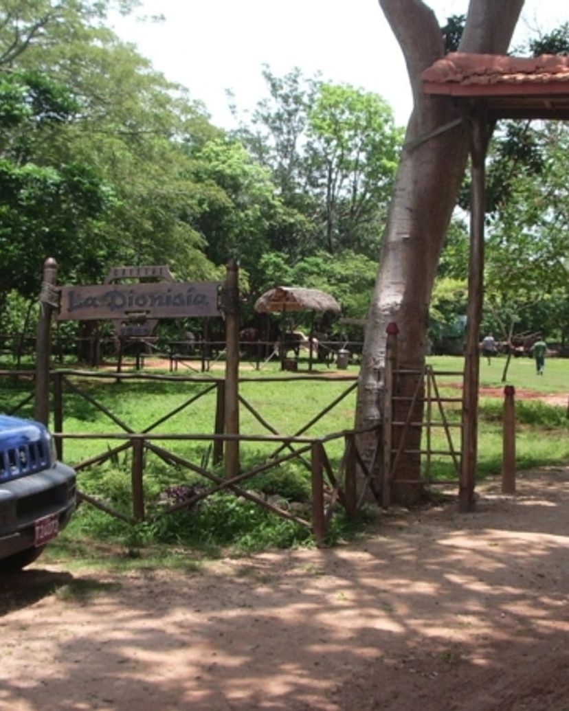 La Dionisia Farm, Matanzas , Jeep “Overnight Matanzas”