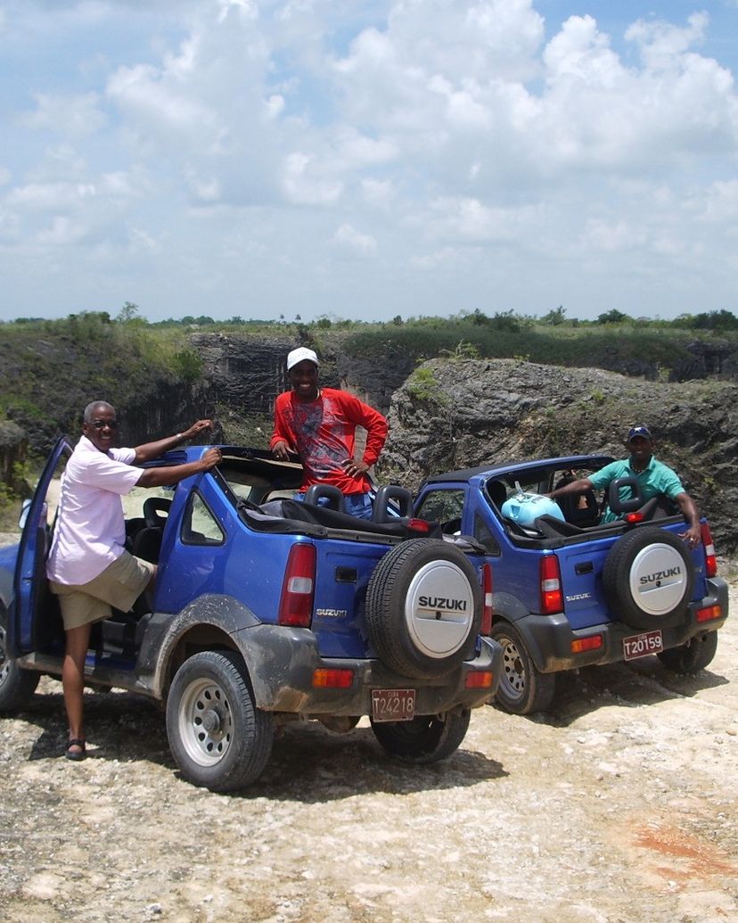 Jeep Safari “NATURE TOUR VARADERO + SPEEDBOAT NAVIGATION ON THE CANÍMAR RIVER“