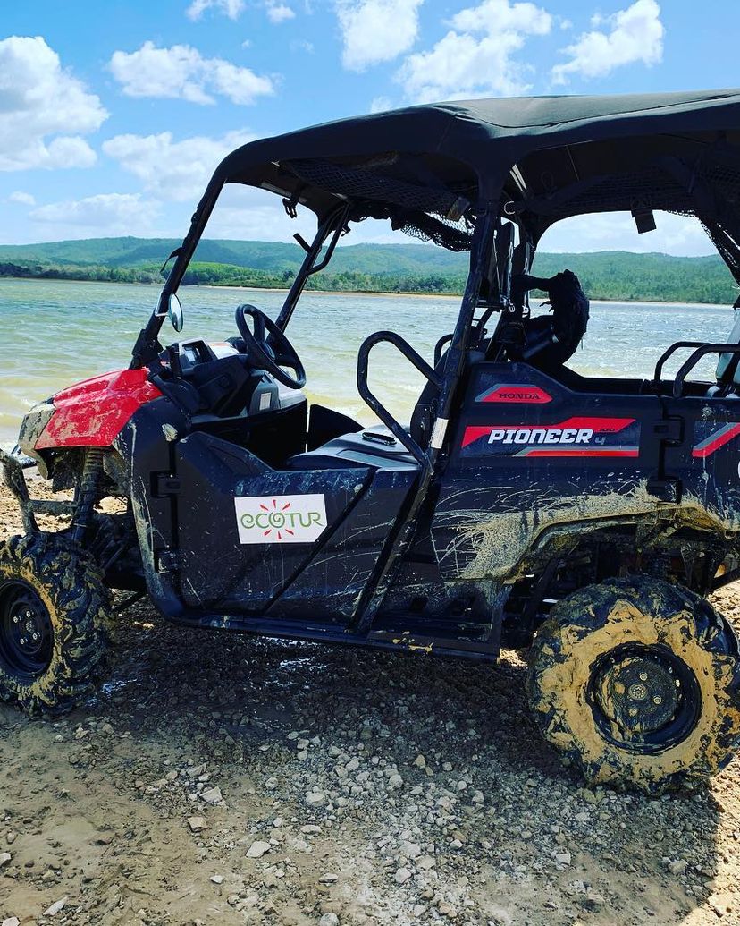 “BUGGY TOURS: FROM VIÑALES TO CAYO JUTIAS BEACHES” Tour, Viñales, Pinar del Río, Cuba.