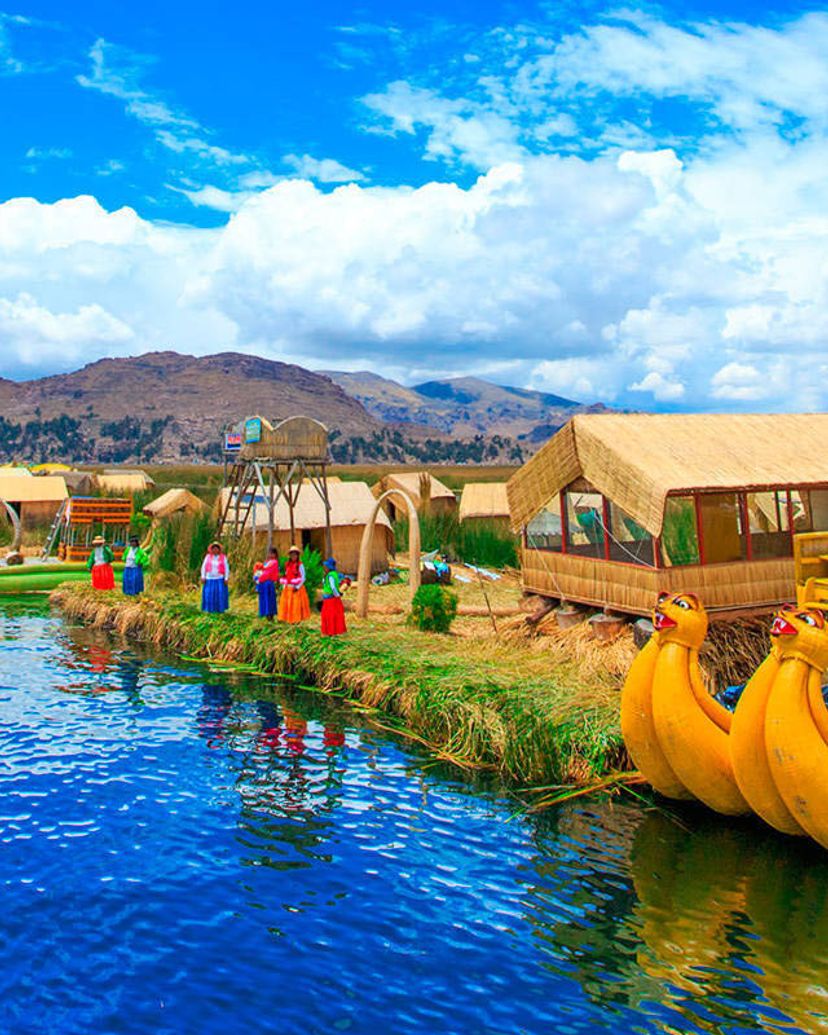 Uros Floating Islands, Peru