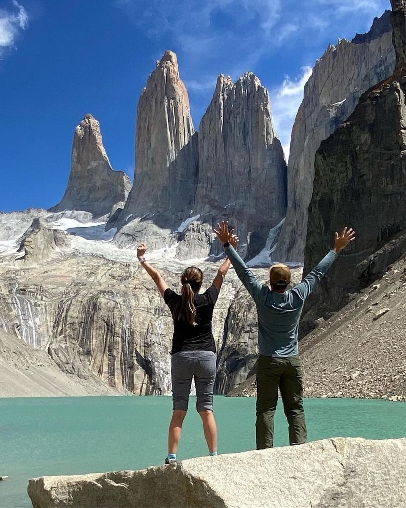 “TREEKKING BASE TORRES DEL PAINE” Tour, Chile.