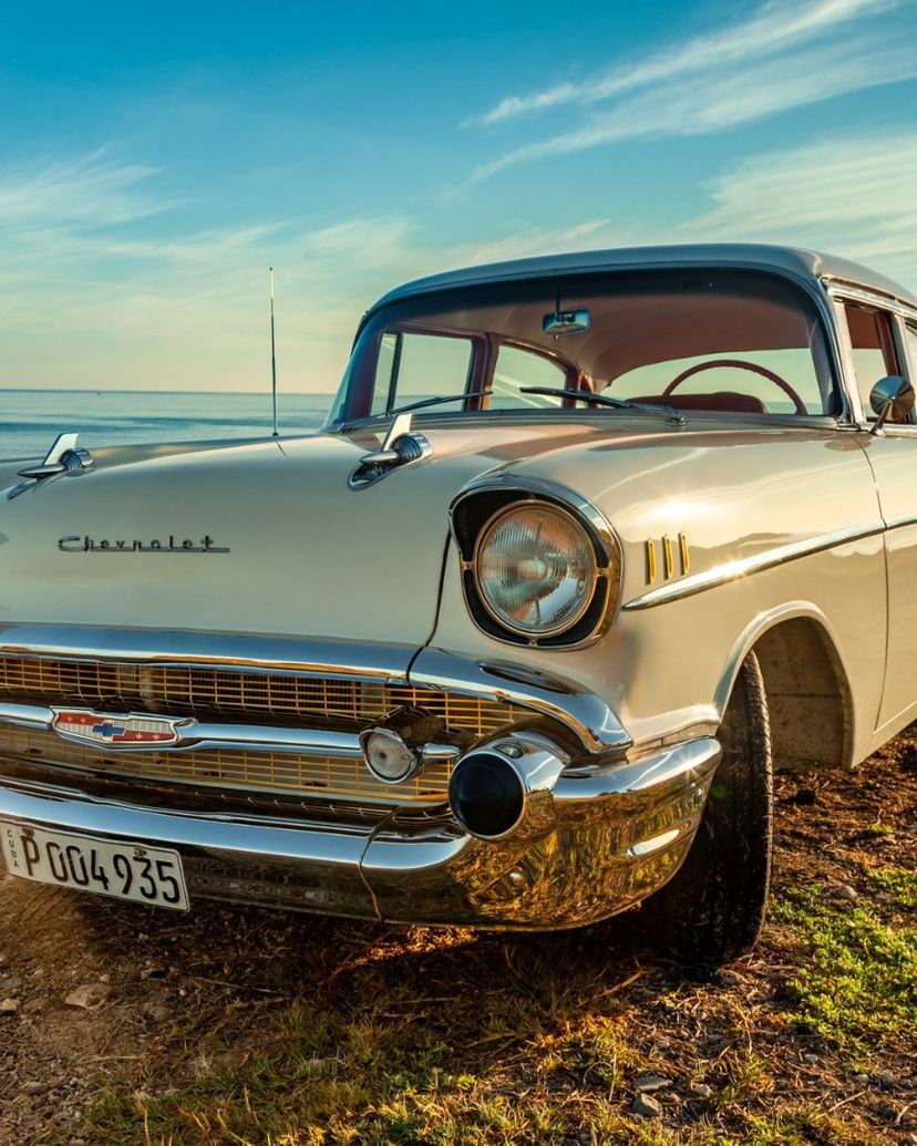 “VARADERO IN AMERICAN CLASSIC CARS (HARD TOP - OPEN TOP)" Private Tour, Havana, Cuba.