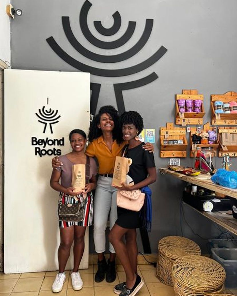 Tour "MEET LAS JEFAZAS AT BEYOND ROOTS"