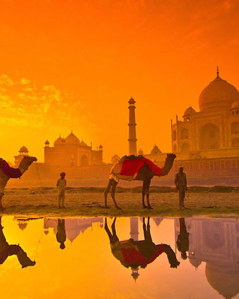 Taj Mahal Sunrise panoramic view, Agra,Uttar Pradesh, India.