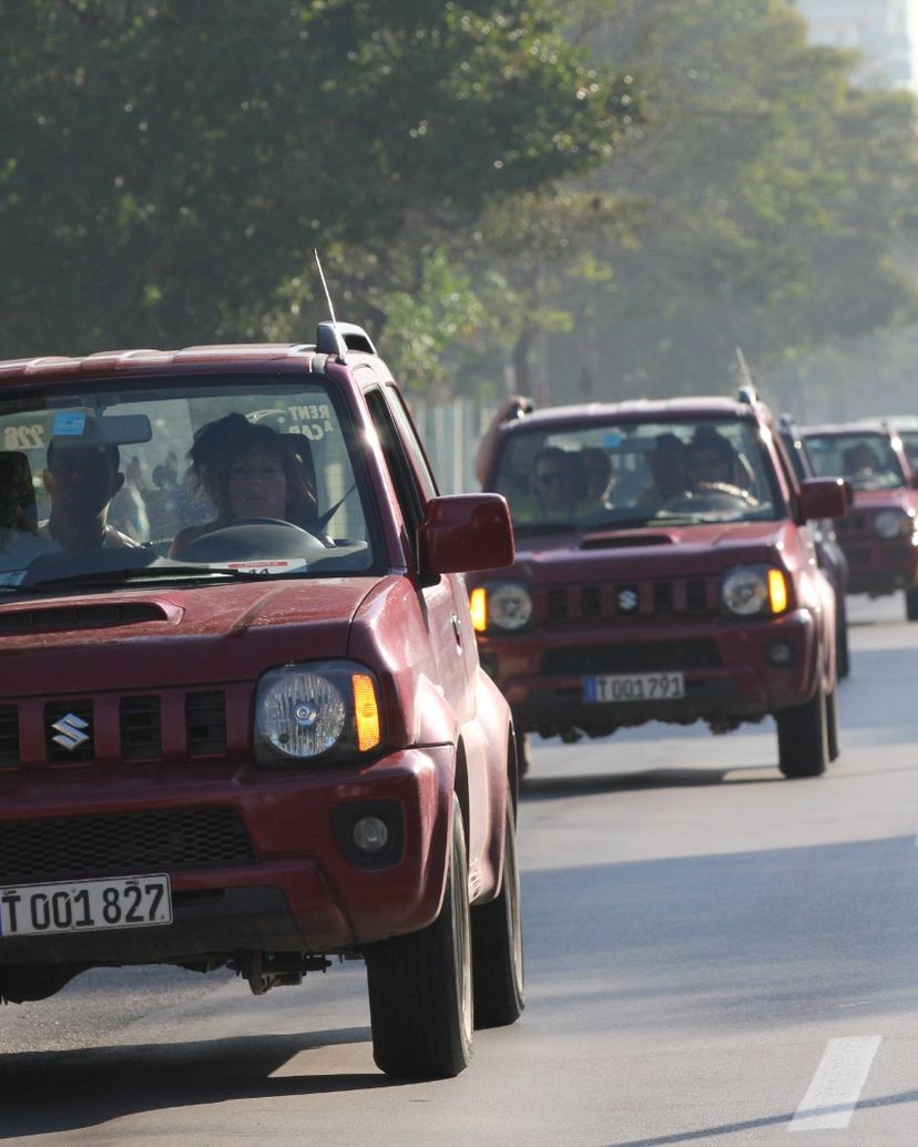 Jeep Safari "4X4 IN MI HABANA"