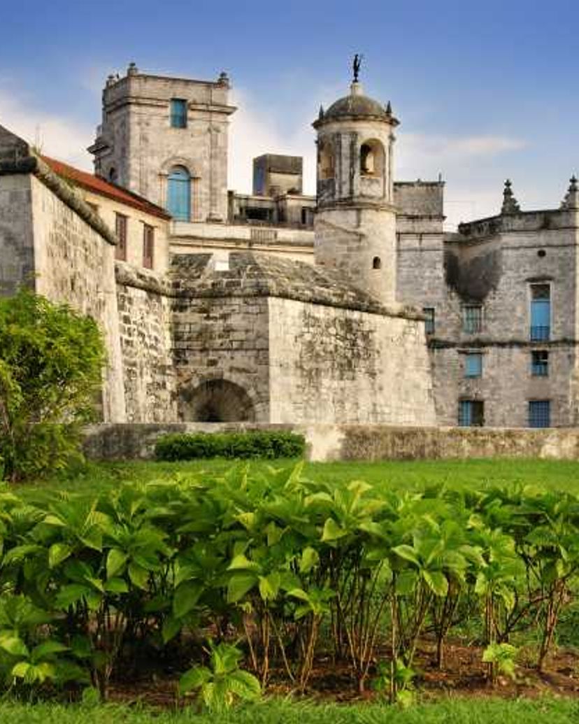 Castle Museum of La Real Fuerza, Tour "Antemural and Key to the New World"