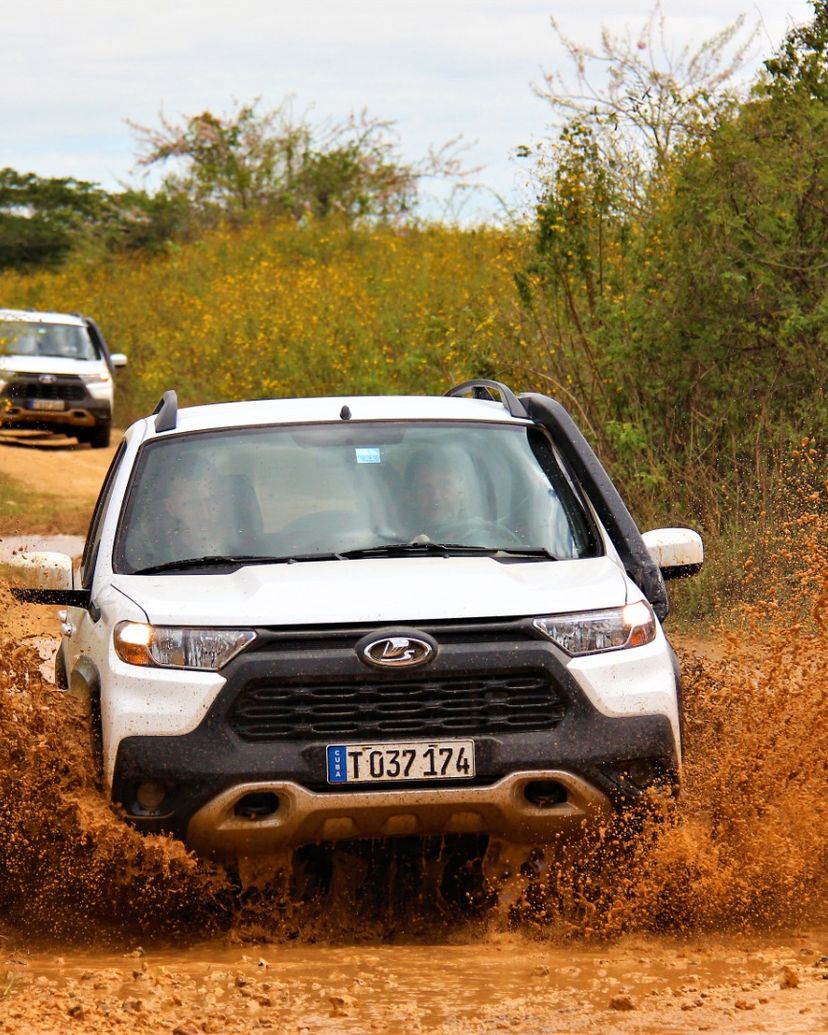 Jeep Safari “CARIBBEAN DAY” (CIENAGA DE ZAPATA, A BIOSPHERE RESERVE)
