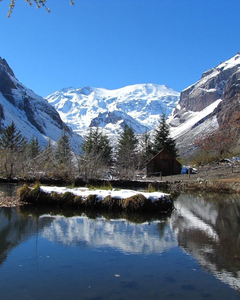 “VISIT TO THE PANORAMIC VIEWPOINT OF SAN JOSÉ VOLCANO” Tour, Cajón del Maipo, Chile.