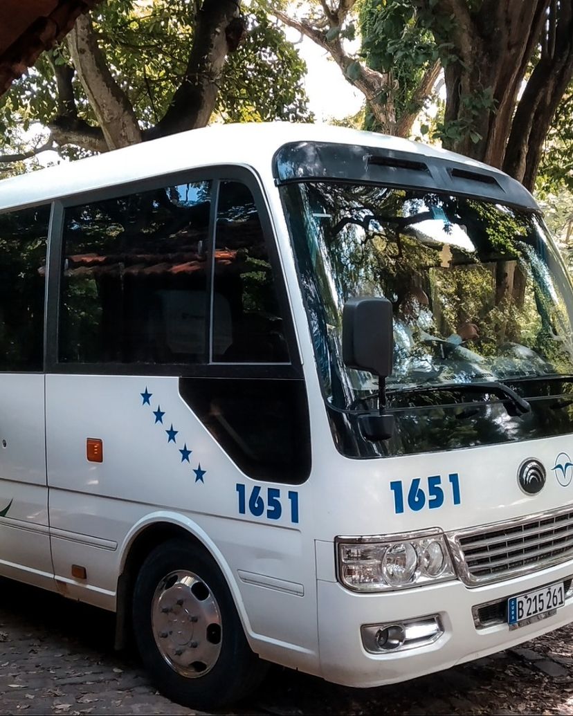 “CONECTANDO CUBA: PINAR DEL RÍO / VIÑALES / CIENFUEGOS / TRINIDAD“ (CC1 - A) Collective Transfer Services