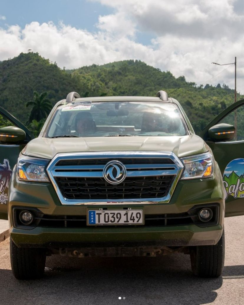 Jeep Safari "CAVES OF MATANZAS"