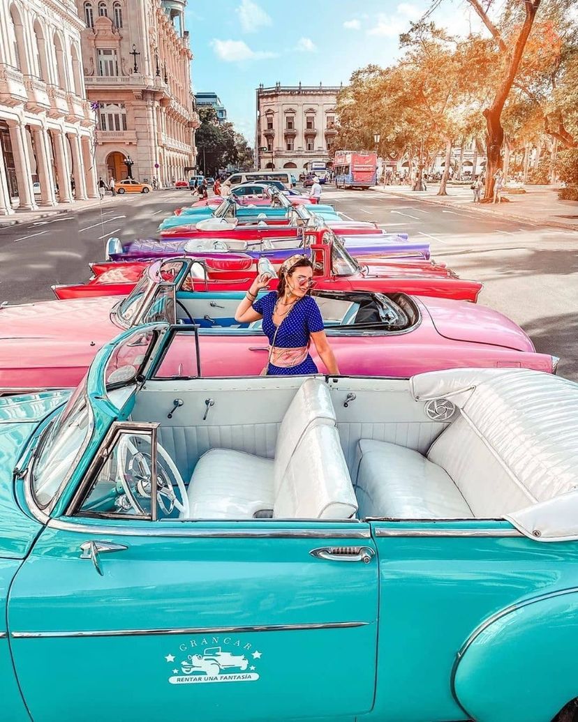 tour in vintage cars of the 50's. Old Havana, Havana, Cuba.
