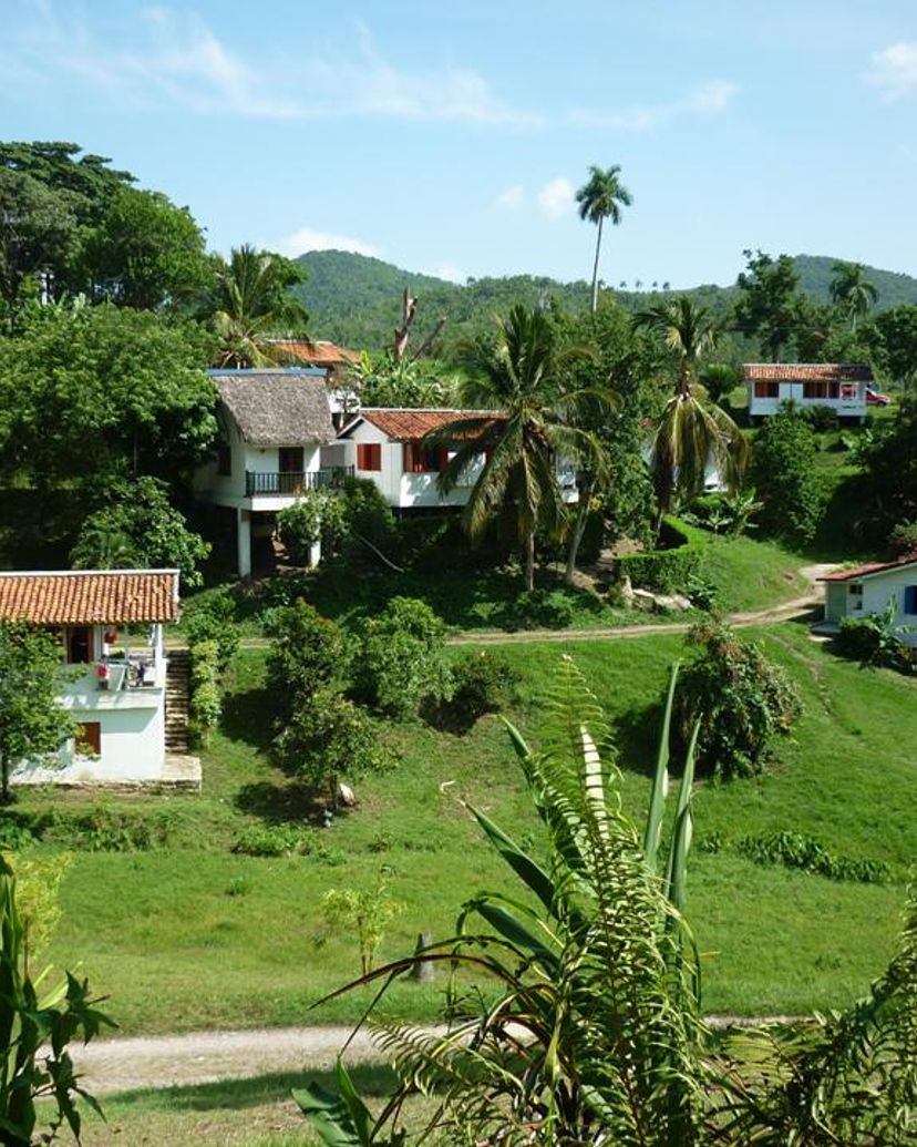 Las Terrazas Community panoramic view