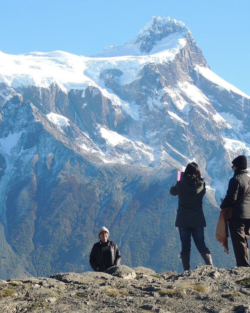 "VALLE FRANCES TREKKING + BOX LUNCH + CATAMARAN" Tour, Torres del Paine National Park, Chile.