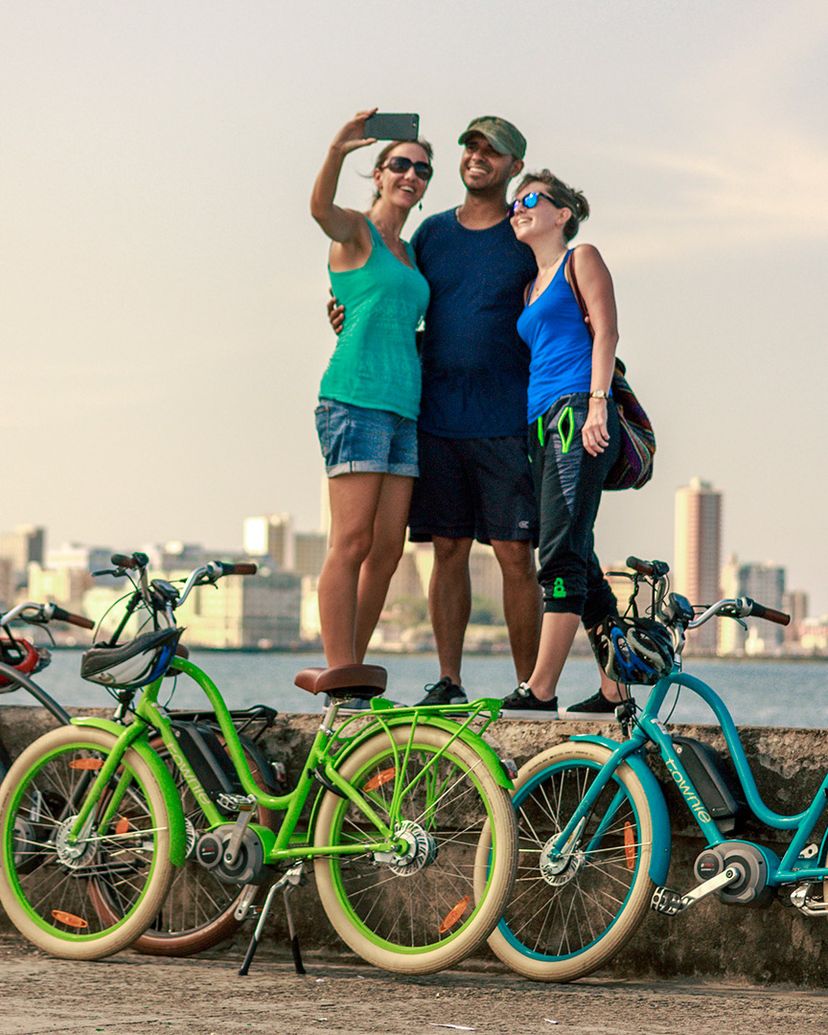 E-BIKE ride in Havana.