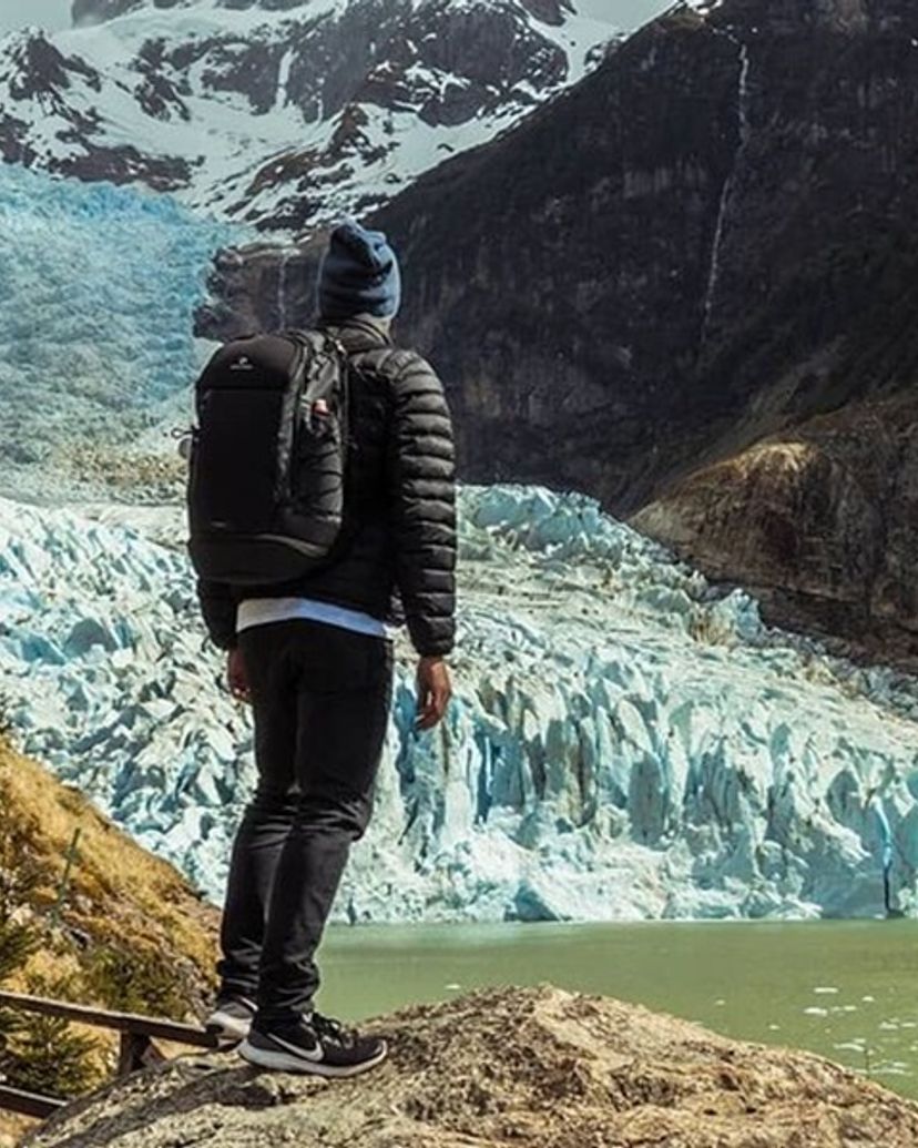 “BALMACEDA & SERRANO GLACIERS’ NAVIGATION” Tour, Puerto Natale, Chile.