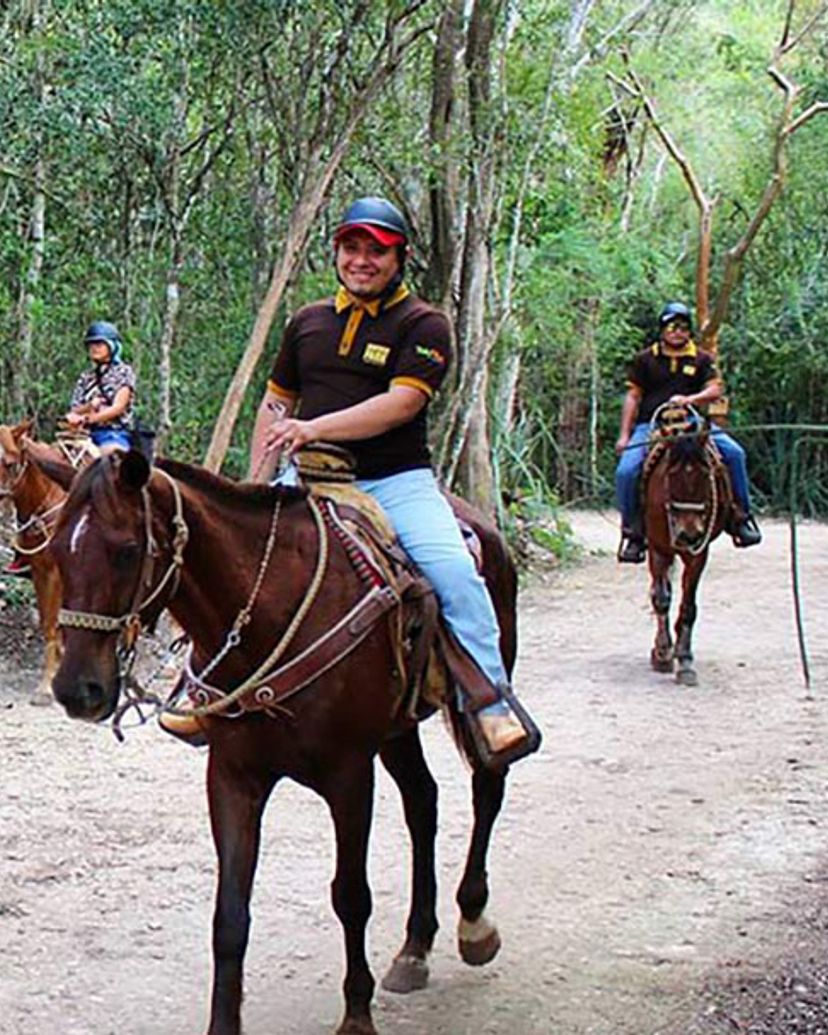Horse ride, fun and interesting in Chichen Adventure Park. Chichen Itza, Yucatan Peninsula