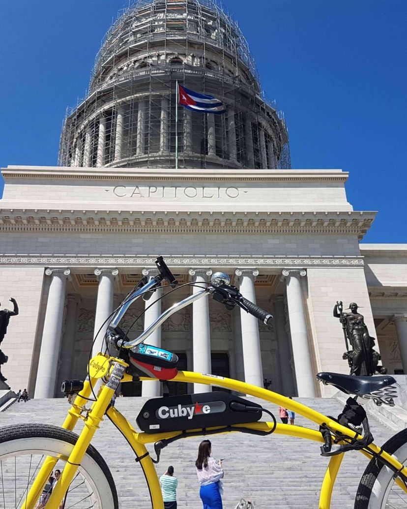 "Havana Crash Trip" Bike Tour
