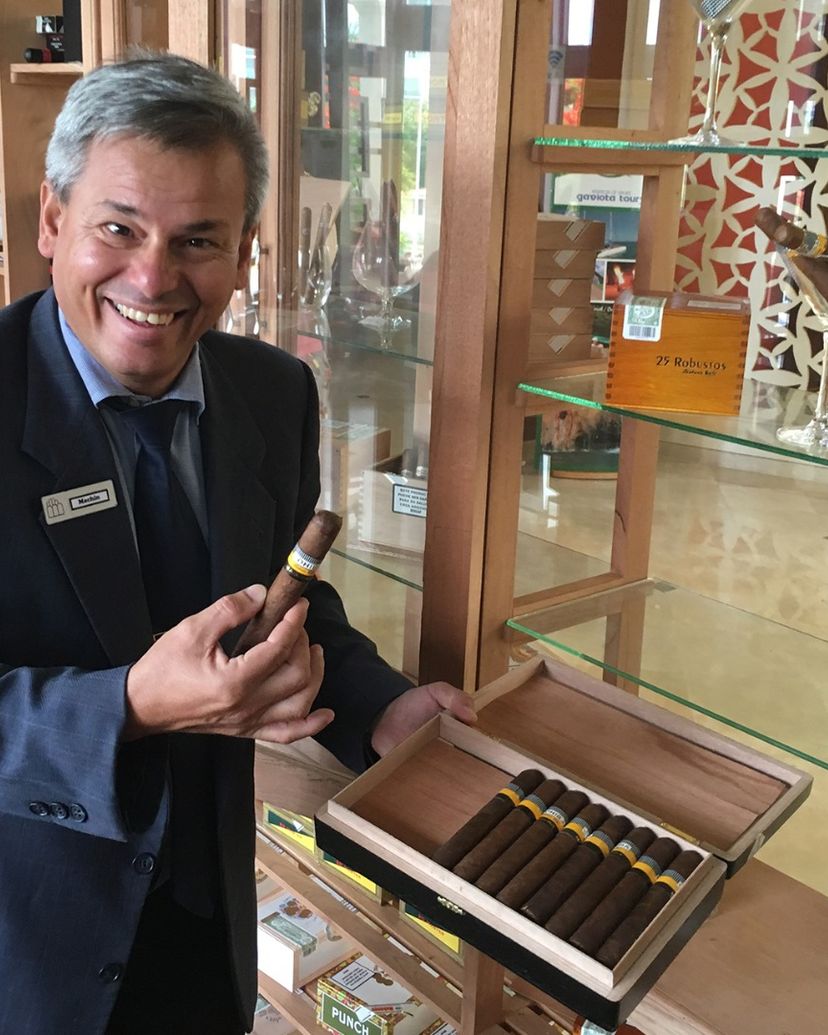 "The World of Cuban Cigars and Rums" Tour