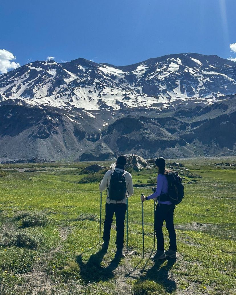 “SAN JOSÉ VOLCANO TREKKING + BAÑOS COLINA HOT SPRINGS” Tour, El Morado National Park, Chile.