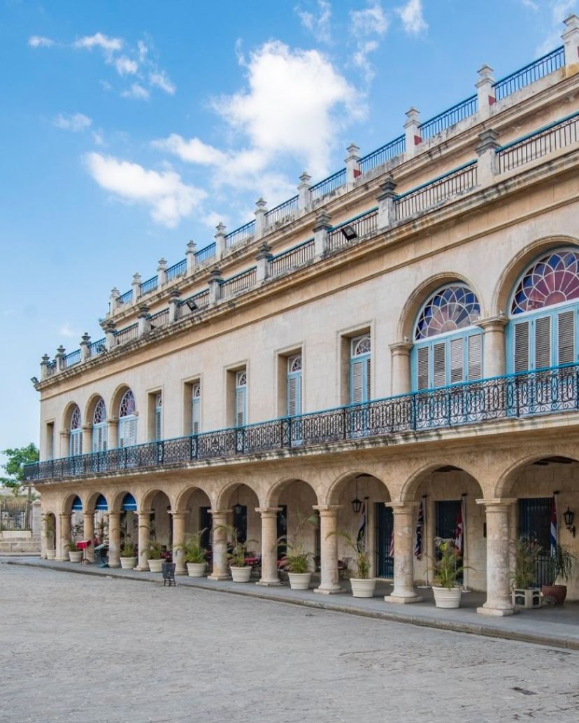 Plaza de Armas and Ambos Mundos hotel, Old Havana, "Havana + Tobacco Factory" Tour