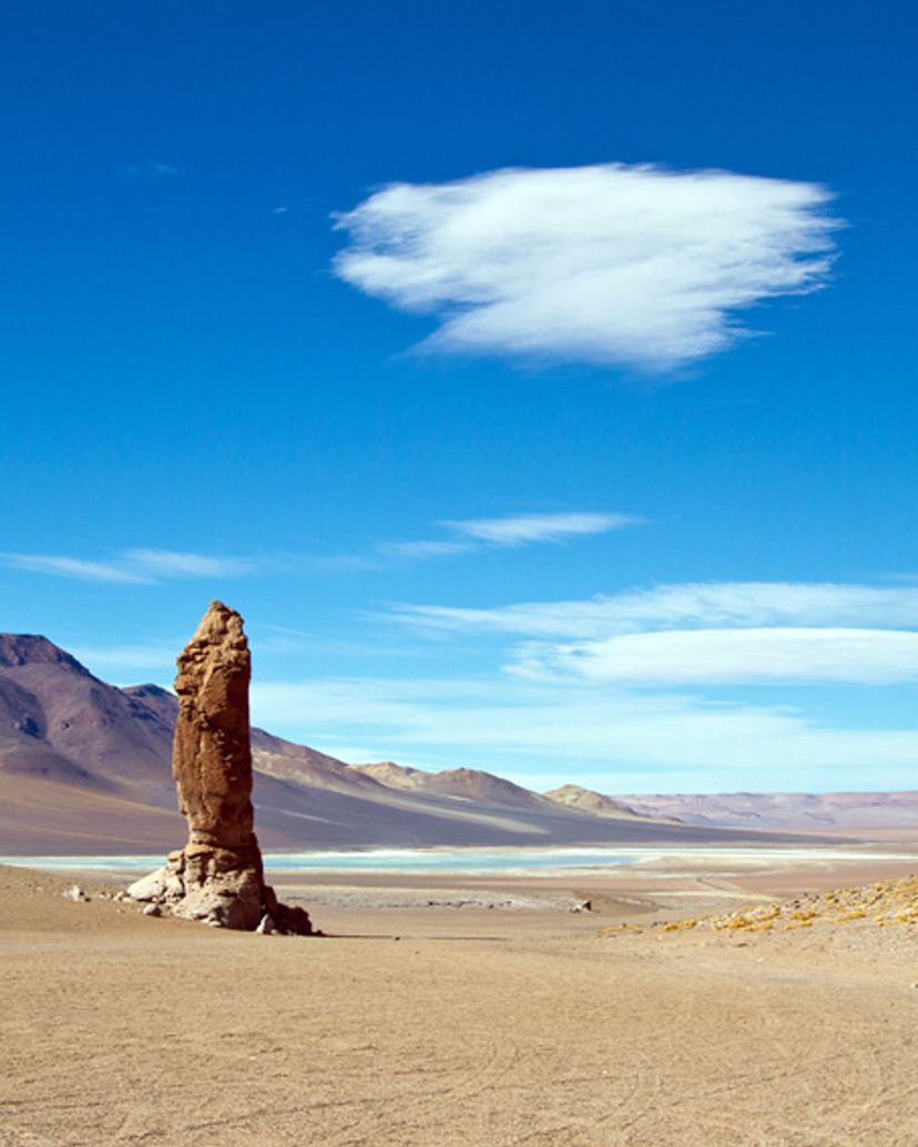 "SALT FLATS ROUTE & MONJES DE LA PACANA + LUNCH" Tour, San Pedro de Atacama, Chile.