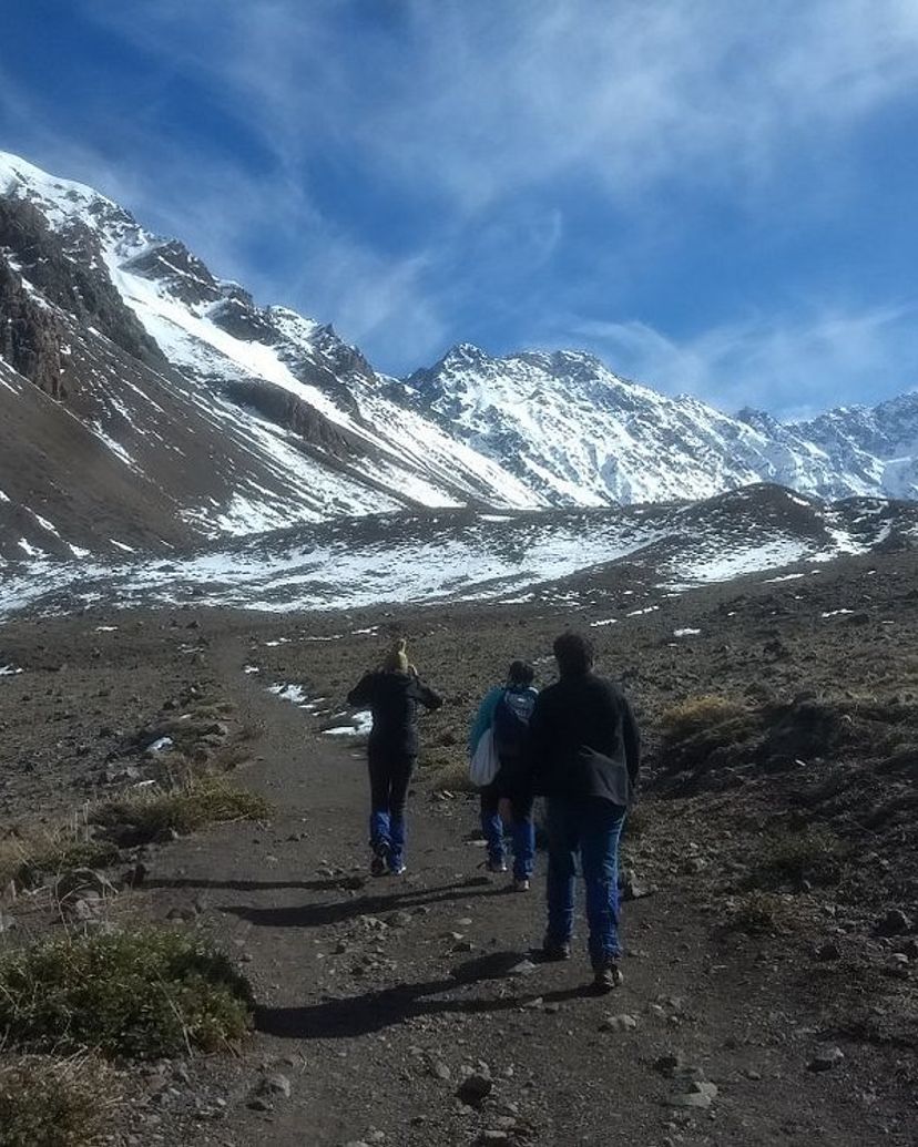 “VISIT TO EL MORADO NATIONAL PARK + COLINA HOT SPRINGS” Tour, Chile.