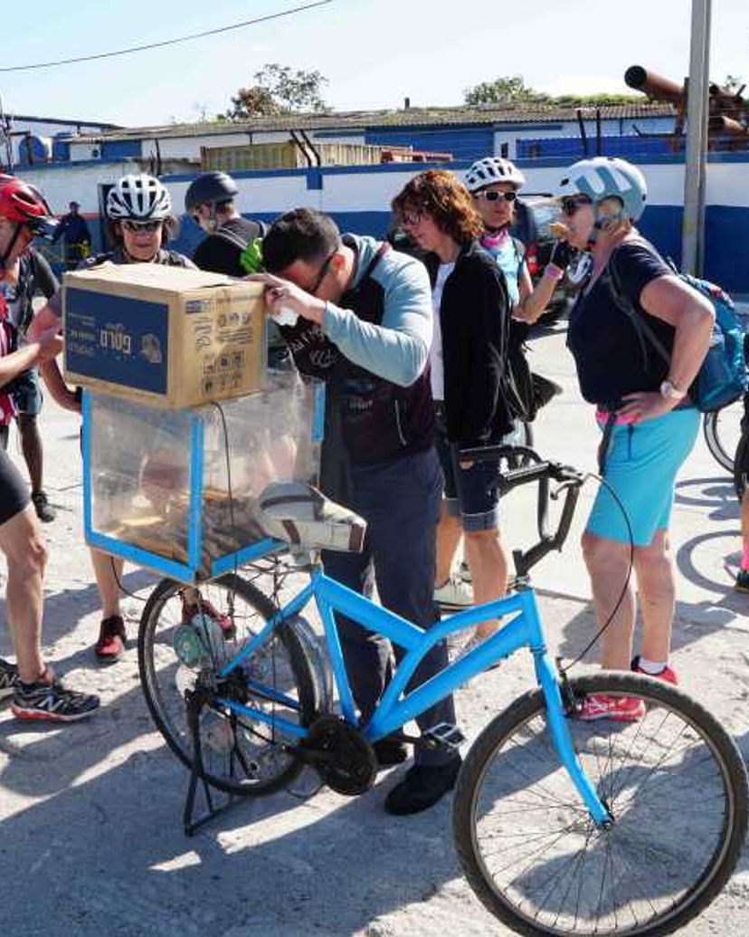 "DEEP-IN LA HAVANA"Bike Tour