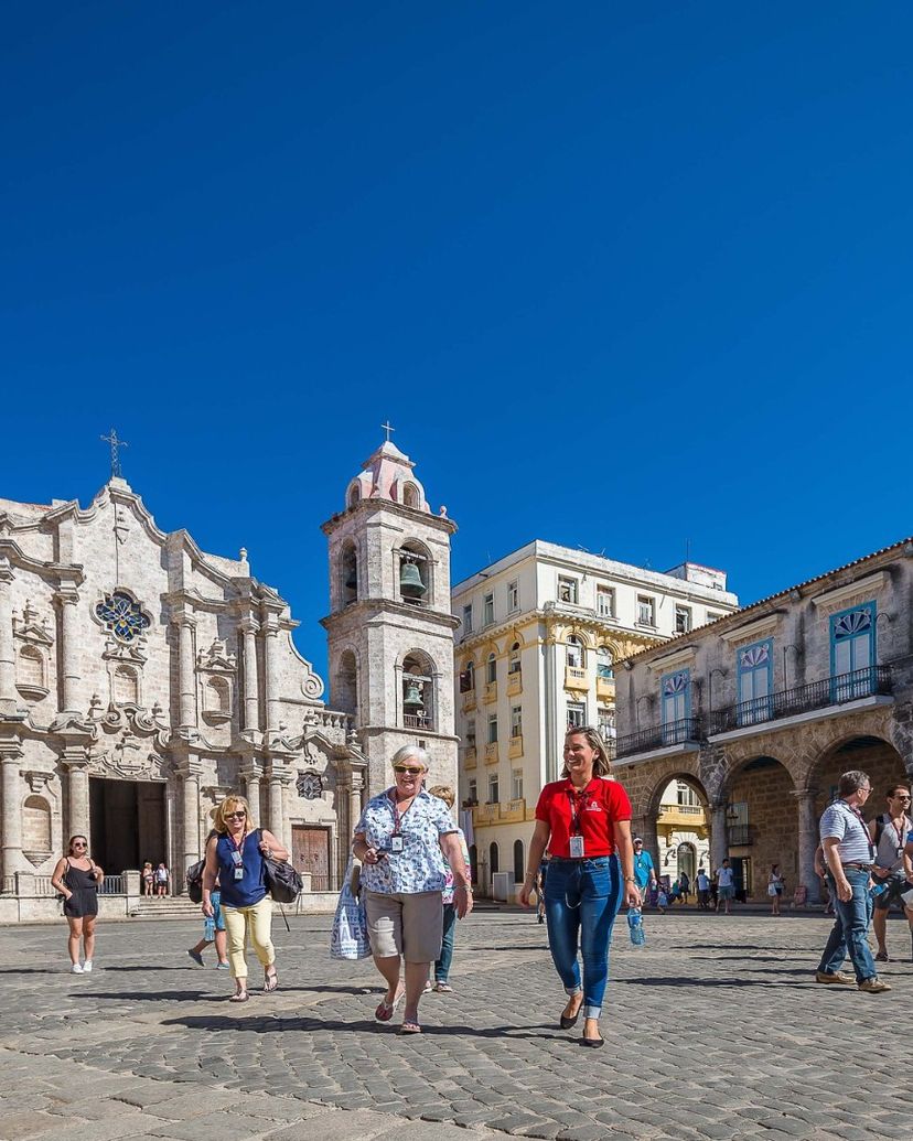 Cathedral of Havana panoramic view, Old Havana, La Habana, Cuba.