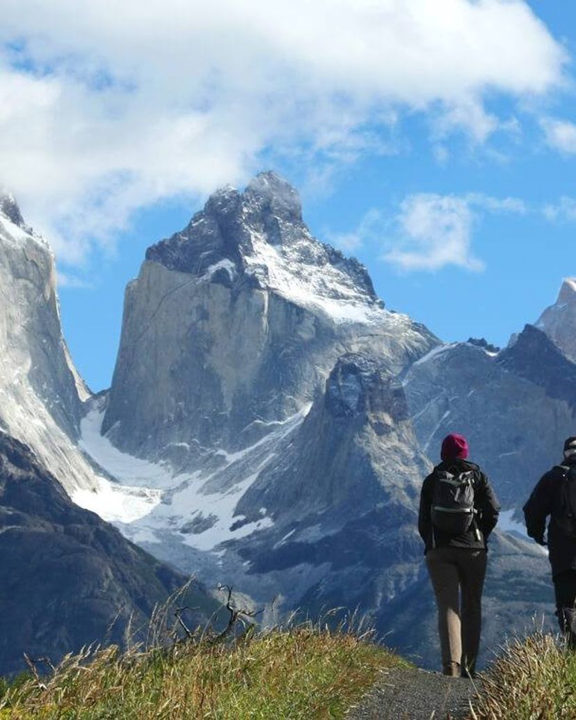"TORRES DEL PAINE NATIONAL PARK AND MILODÓN CAVE + LUNCH" Tour, Chile.