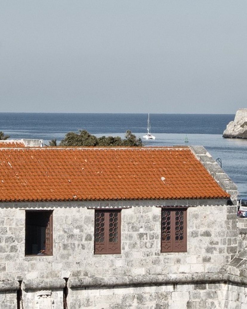 Los Tres Reyes del Morro Fortress and the entrance of Havana bay
