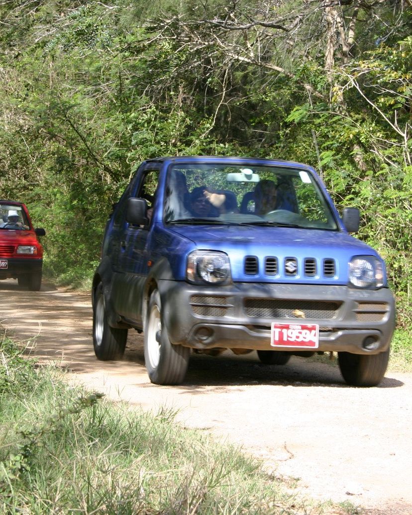 Jeep Safari Nature Tour Salto del Guayabo, Pinares de Mayari