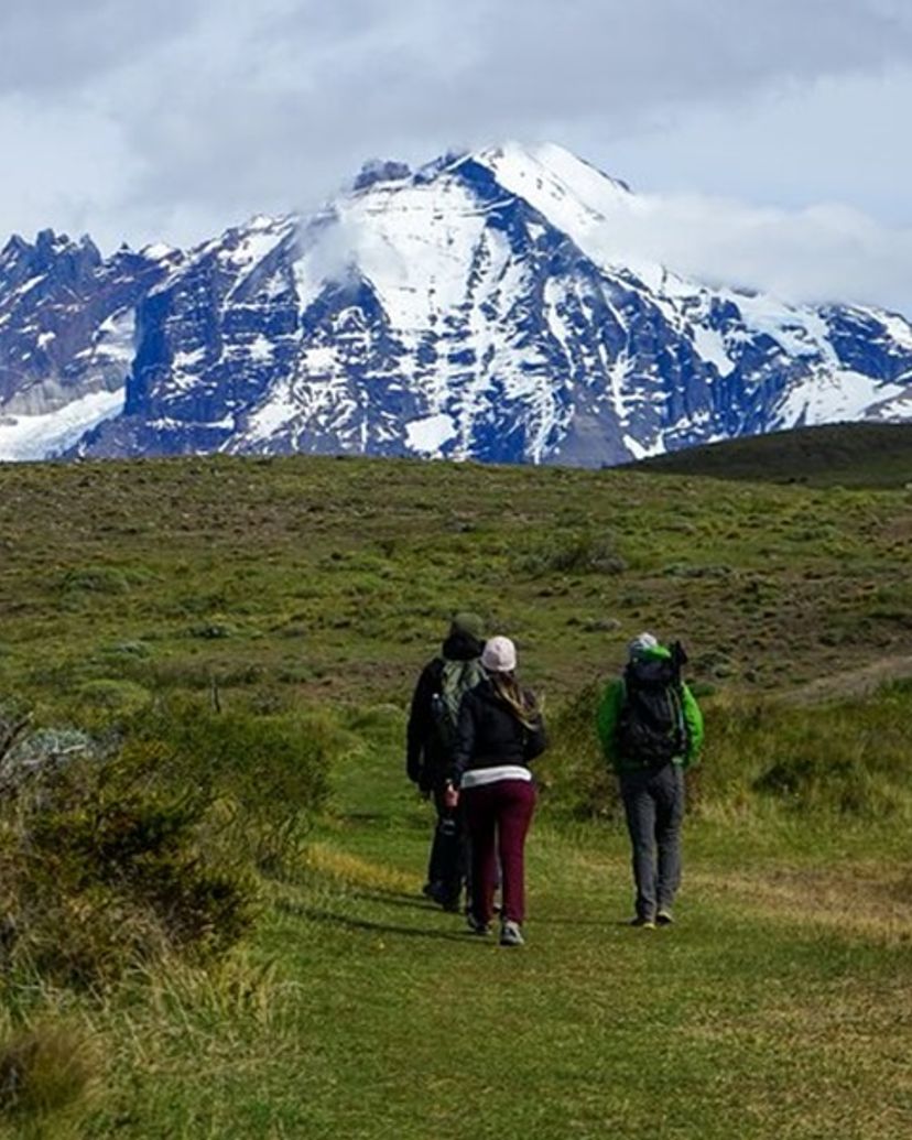 “HIKING PORTERIA SARMIENTO” Tour, Torres del Paine National Park, Chile.