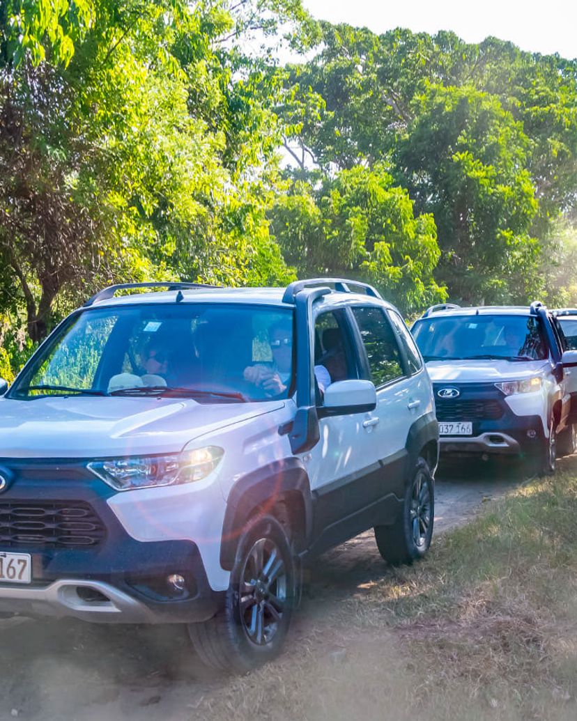 Jeep Safari "CIENFUEGOS + TOPES DE COLLANTES + TRINIDAD OVERNIGHT"