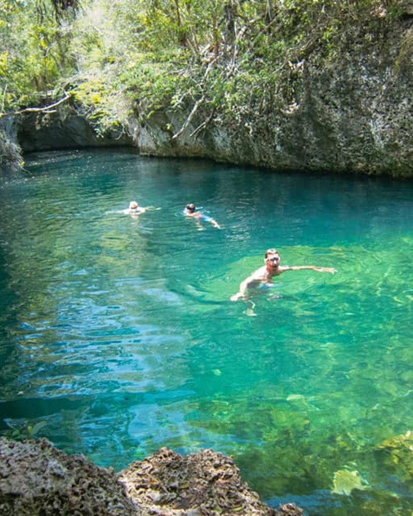 Tour "SENTIER ENIGMA DE LAS ROCAS + SNORKELING À BAHIA DE COCHINOS"