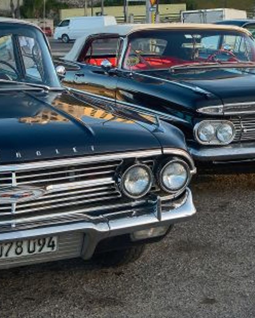“SOROA IN AMERICAN CLASSIC CARS (HARD TOP)" Private Tour, Havana, Cuba.