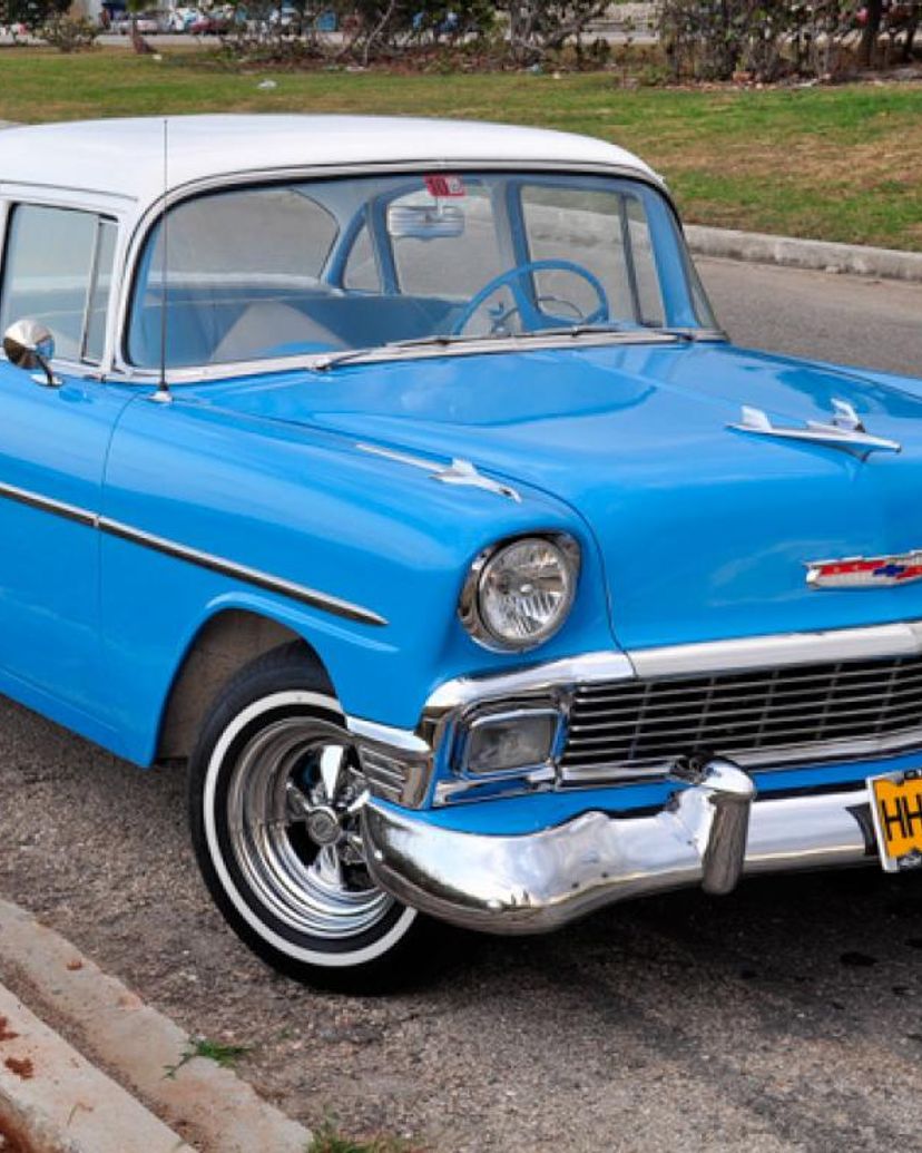 "Guamá - Punta Perdiz" Private Tour in American Classic Cars