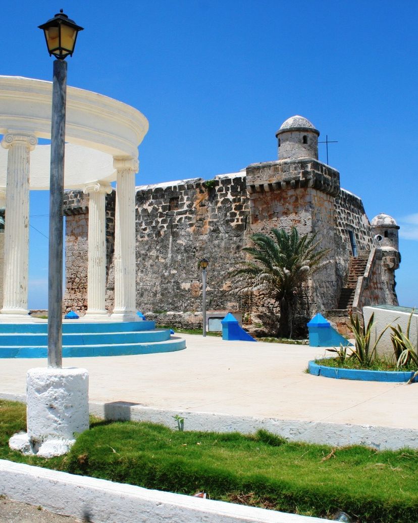 Memorial of Ernest Hemingway and the Cojimar Fortress, Cojimar, Havana, Cuba. "Cojimar, Nature Photo Safari" Tour