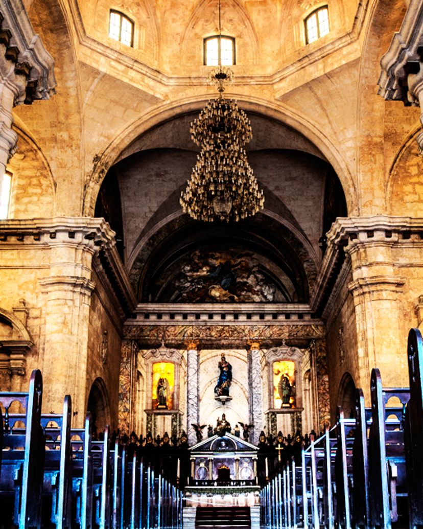 Inside Havana Cathedral, Tour " Popular religion and Christian ecumenism"