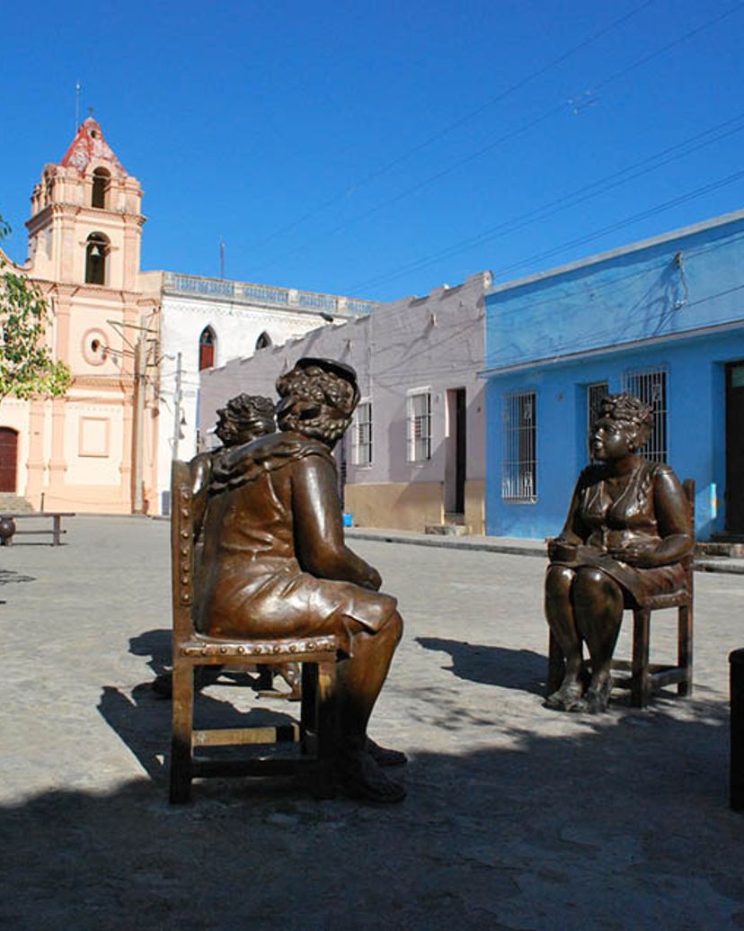 Del Carmen square, Camagüey, “Ride to Sancti Spíritus, Ciego de Ávila & Camagüey in Old Fashion American Classic Cars” Overnight Tour (2 days / 1 night)