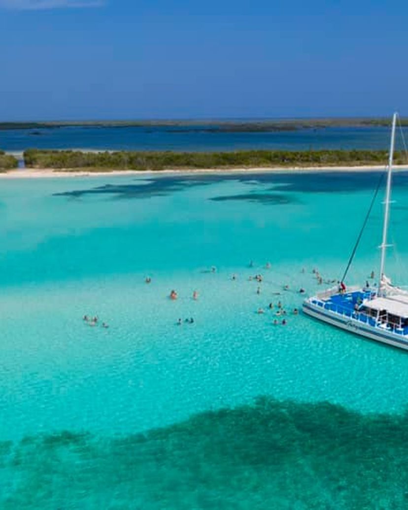 "Fury Catamaran Cozumel" Tour