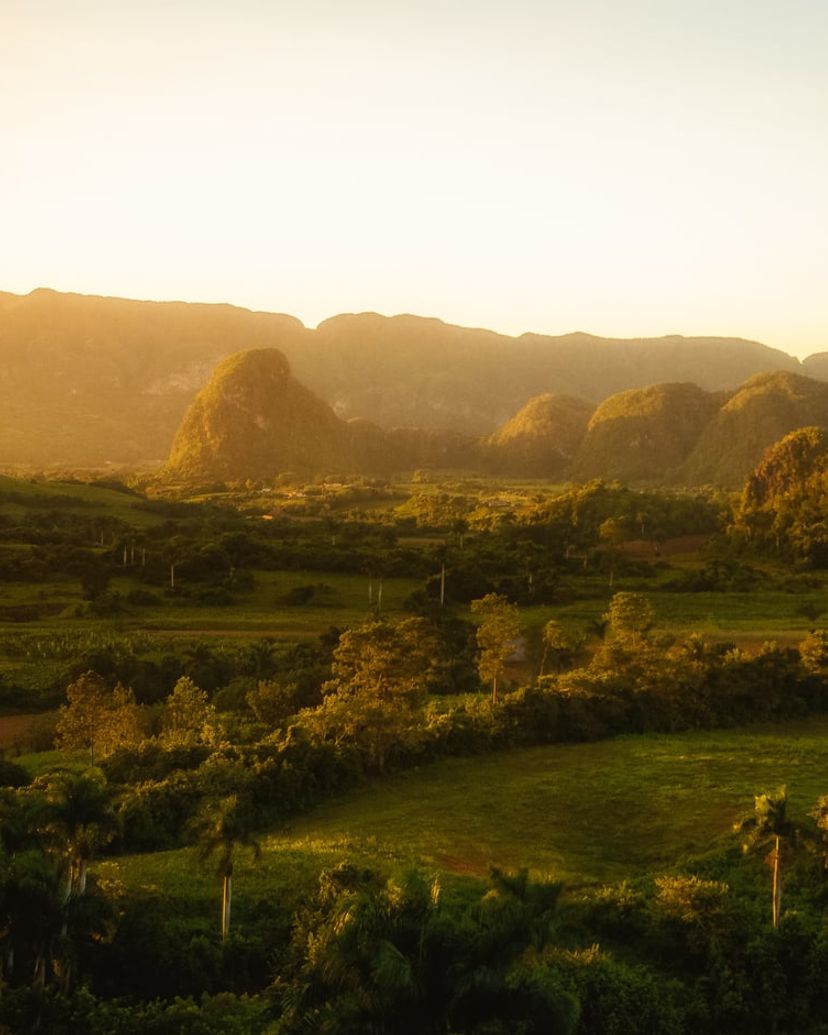 “SUNSET EXPERIENCE IN THE VIÑALES VALLEY” Tour, Viñales Valley, Pinar del Río, Cuba.