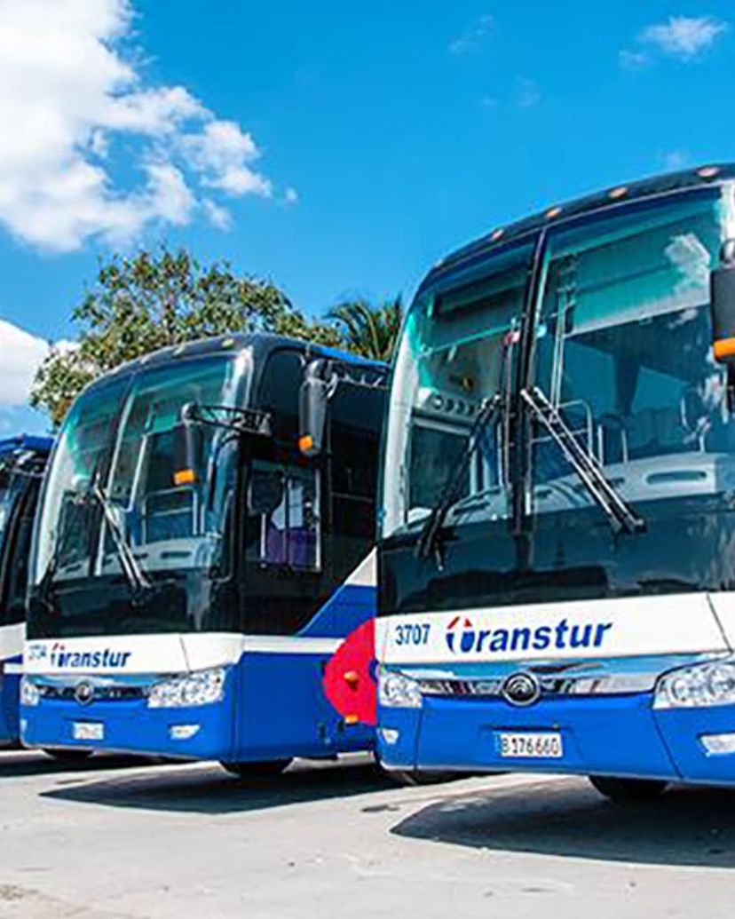 Transfer Service "SHUTTLE JOSÉ MARTÍ INTERNATIONAL AIRPORT, HAVANA - PLAYA".