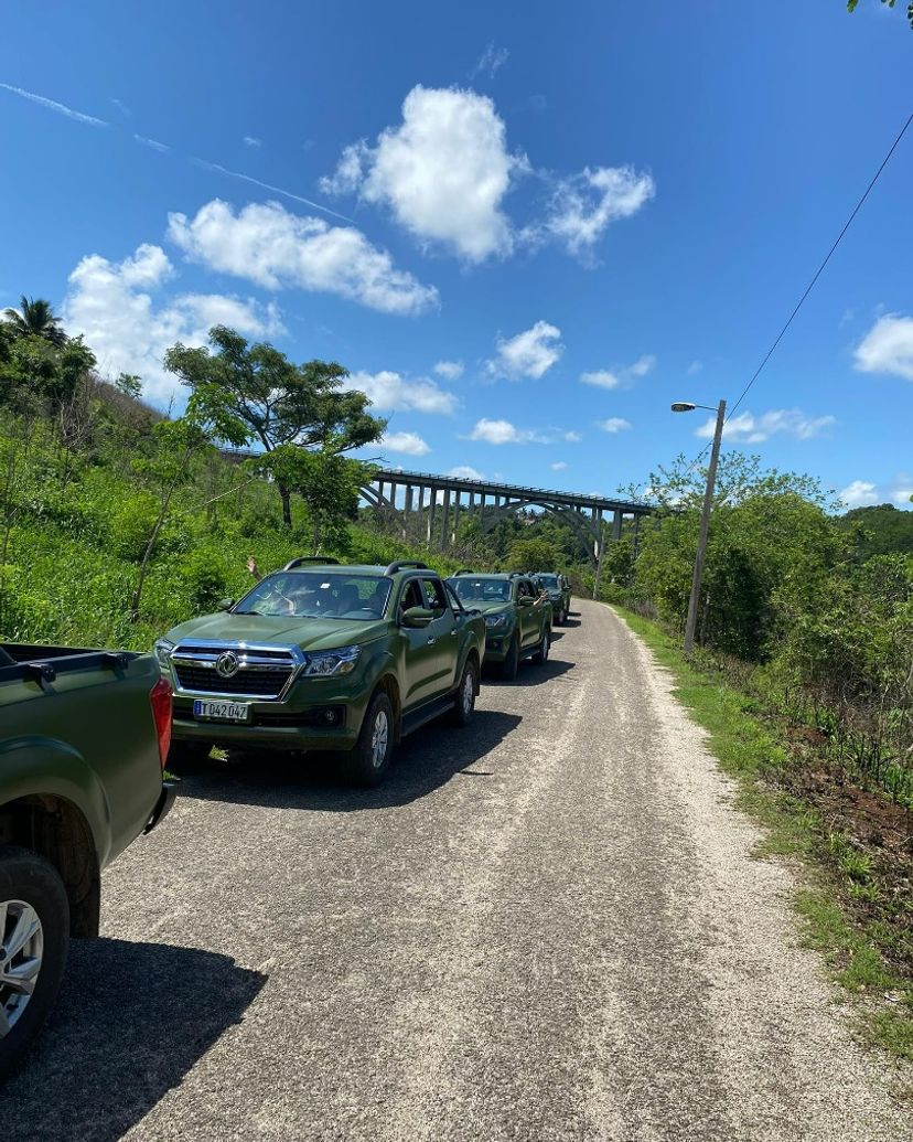 Jeep Safari "NATURE TOUR 4X4 JIBACOA"