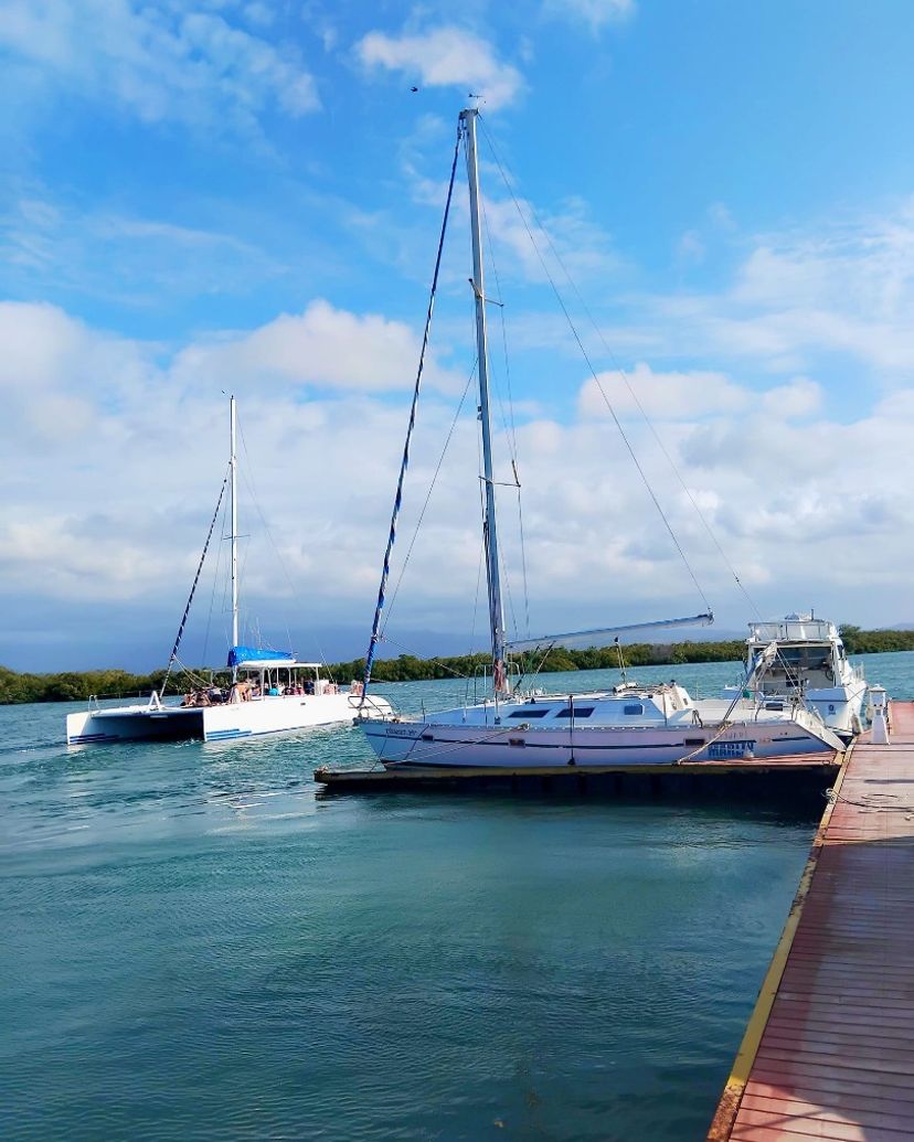 “CARIBBEAN PARADISE CRUISE” Tour, Playa Ancón, Trinidad, Cuba.