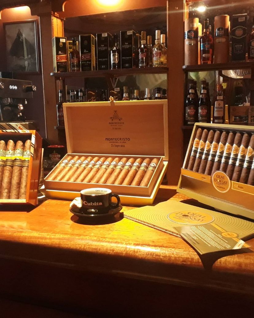 "SANTIAGO RUM, HABANO CIGAR AND COFFEE PAIRING" Tour, Santiago de Cuba, Cuba.