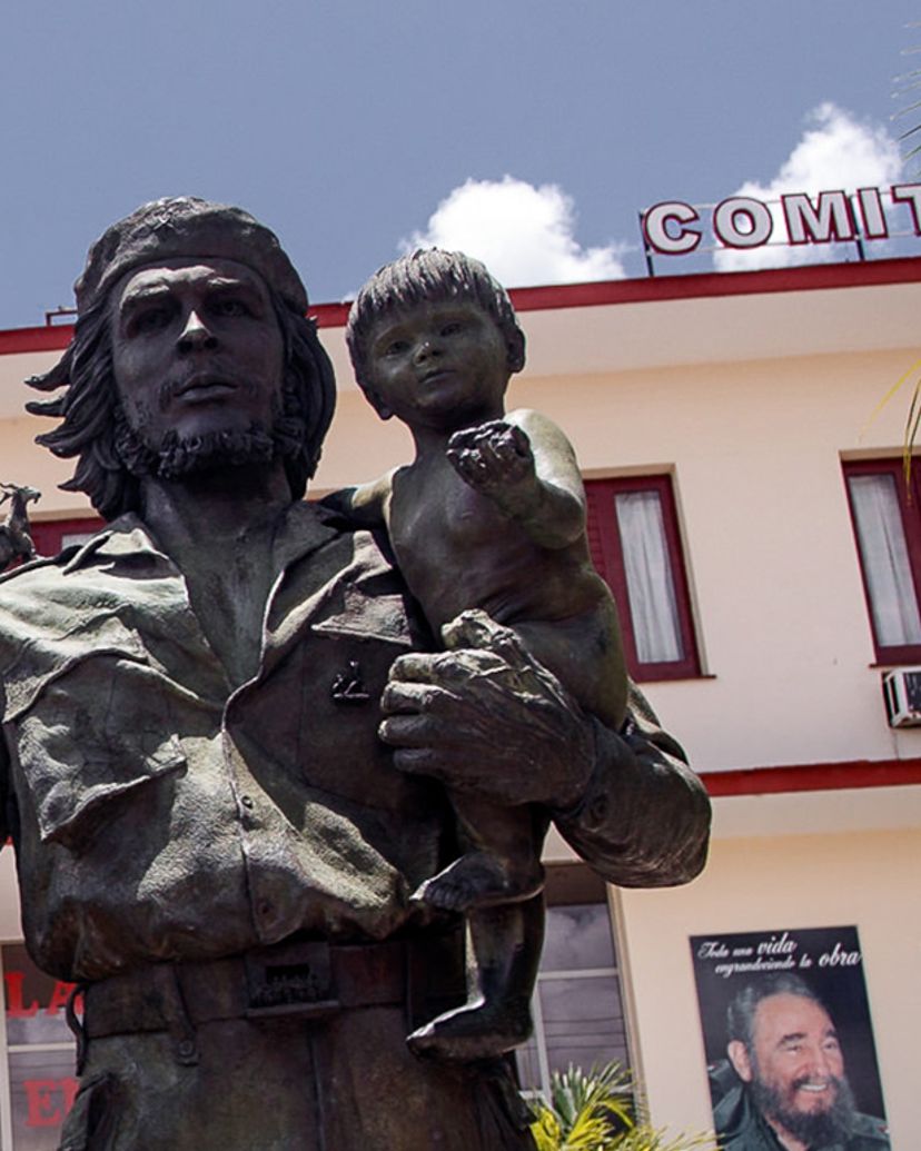 Ernesto Che Guevara monument, Santa Clara. “Ride to Santa Clara in Old Fashion American Classic Cars” Tour